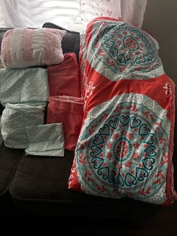 Coral and Teal Bedding Set