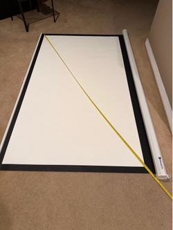 Projector screen