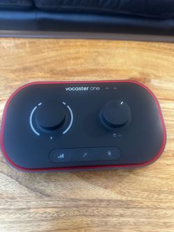 Vocaster One Audio Interface