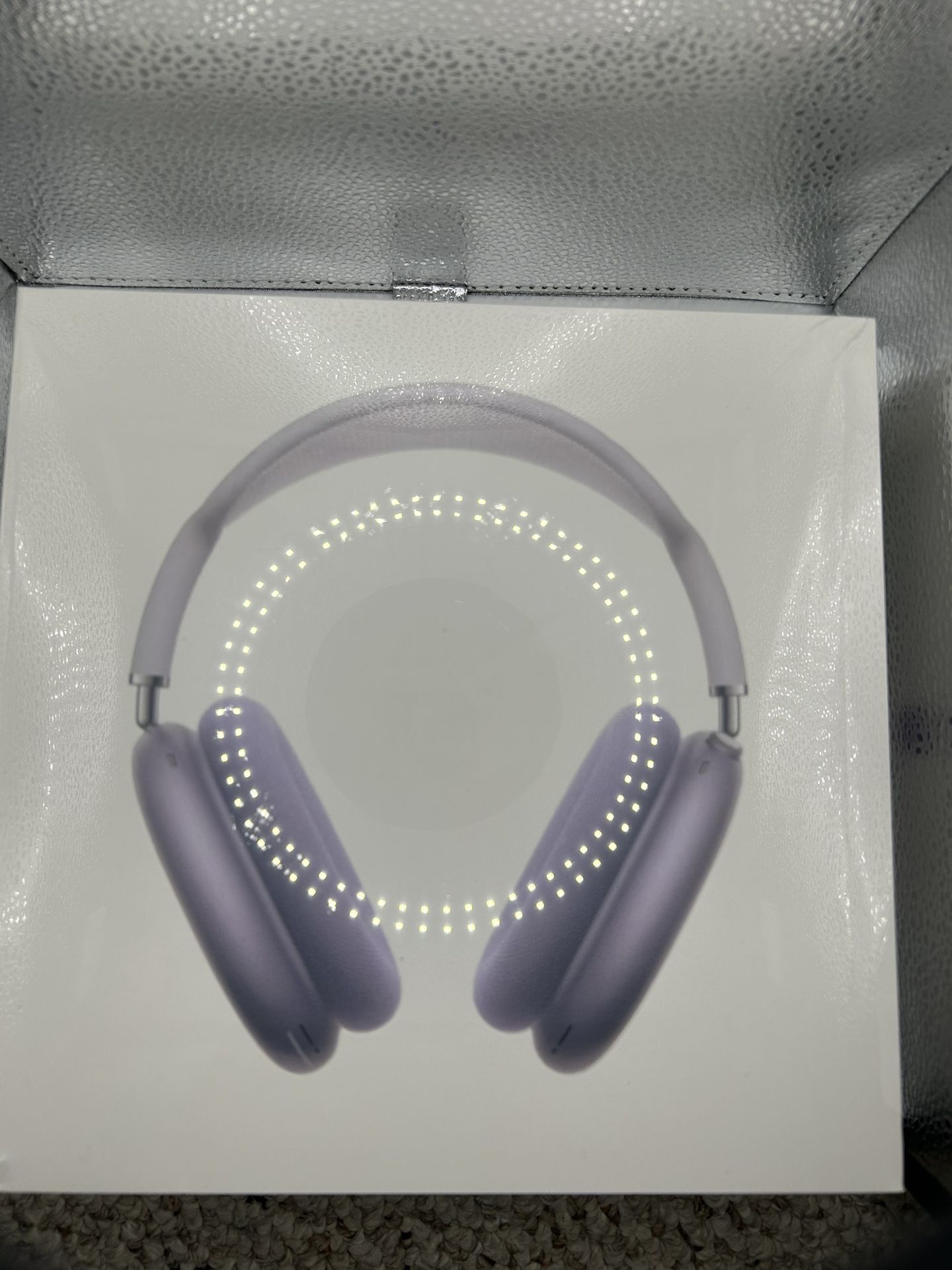 PURPLE AIRPOD MAXES