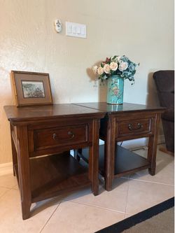 Pair of Solid Wood End Tables with Drawer & Shelf – Excellent Quality