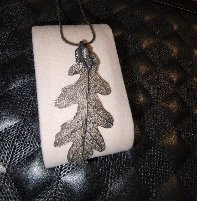 Vintage Sterling Silver Leaf Necklace 1960s