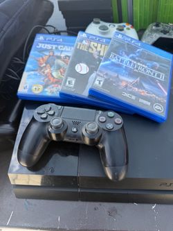 PS4 Console fat with Controller and 3 Games