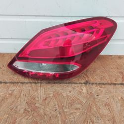 2015-2018 Mercedes-Benz C Class Led Taillight 