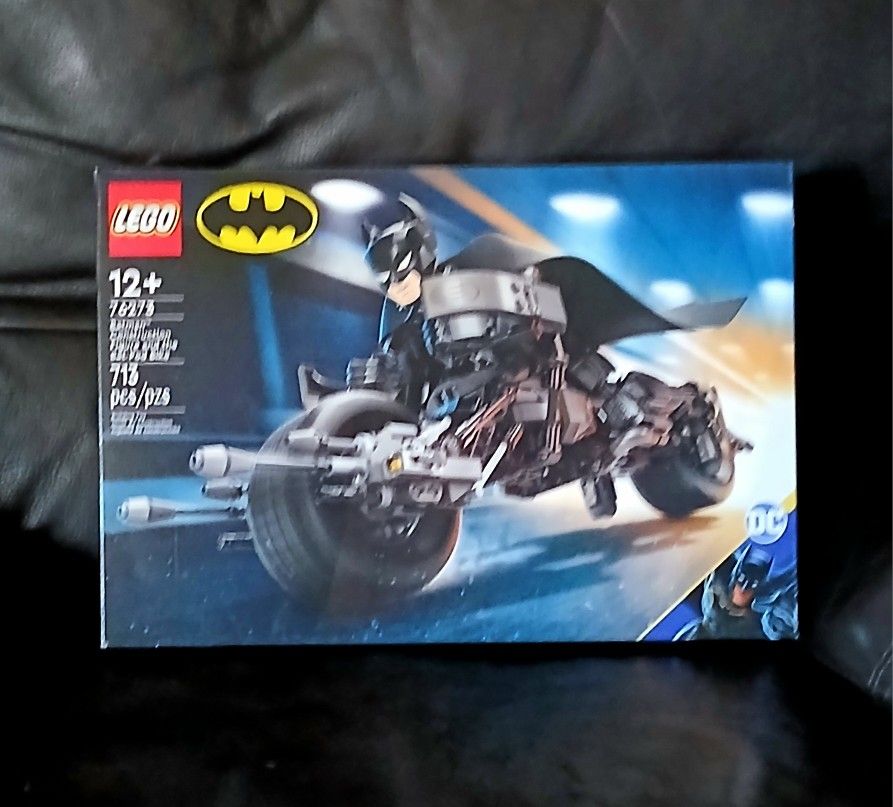"LEGO" DC BATMAN CONSTRUCTION FIGURE & THE BAT-POD BIKE