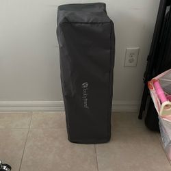 Babytrend Little Snooze Deluxe II Nursery Center Playard