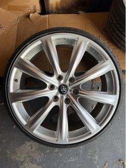 2010 Toyota Corolla S Bujes 6 Rotos y Aros Infinity 22”