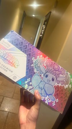 Pokémon Scarlet & Violet Prismatic Evolutions Super-Premium Collection