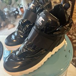 Sorel Joan Of Arctic