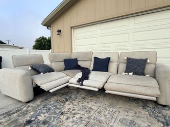 Living spaces gray recliner sectional DELIVERY AVAILABLE