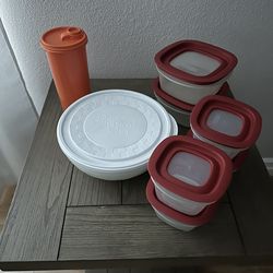 Pampered chef salad bowl, Tupperware and Rubbermaid containers