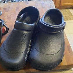 Crocs Size 9 Women's Bistro Work Clogs