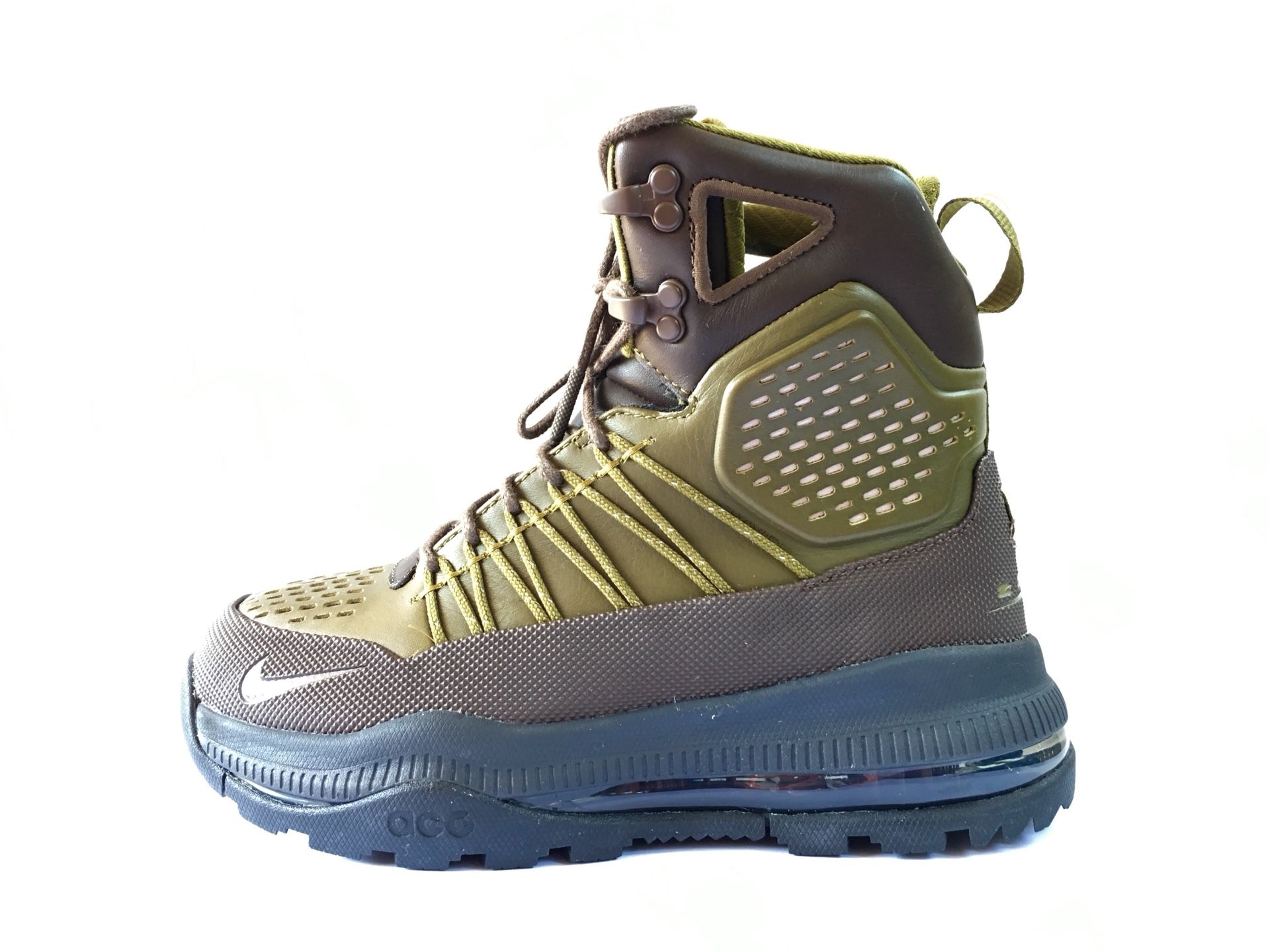 Superdome clearance acg boots