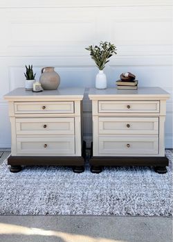 Neutral painted XL Nightstand Set