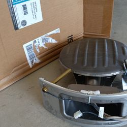 Water heater burner Assembly. New
