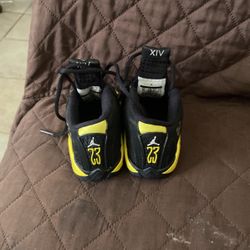 Baby Boy Jordan Size5c Color Black