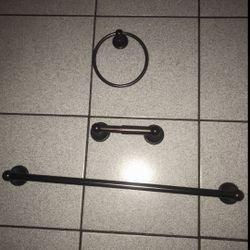 3 Pc Bathroom hardware set