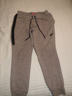 Nike Tech Fleece Pants