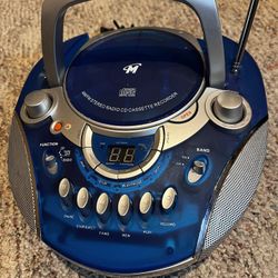 CD/Radio/Cassette Player by Memorex