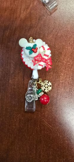 Christmas mickey badge holder