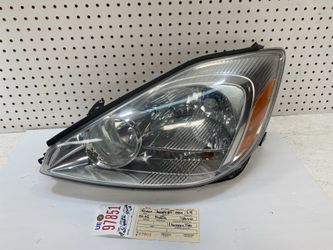 2004 2005 TOYOTA SIENNA LEFT SIDE XENON HEADLIGHT LAMP OEM