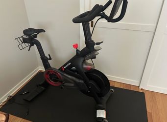 Peleton bike