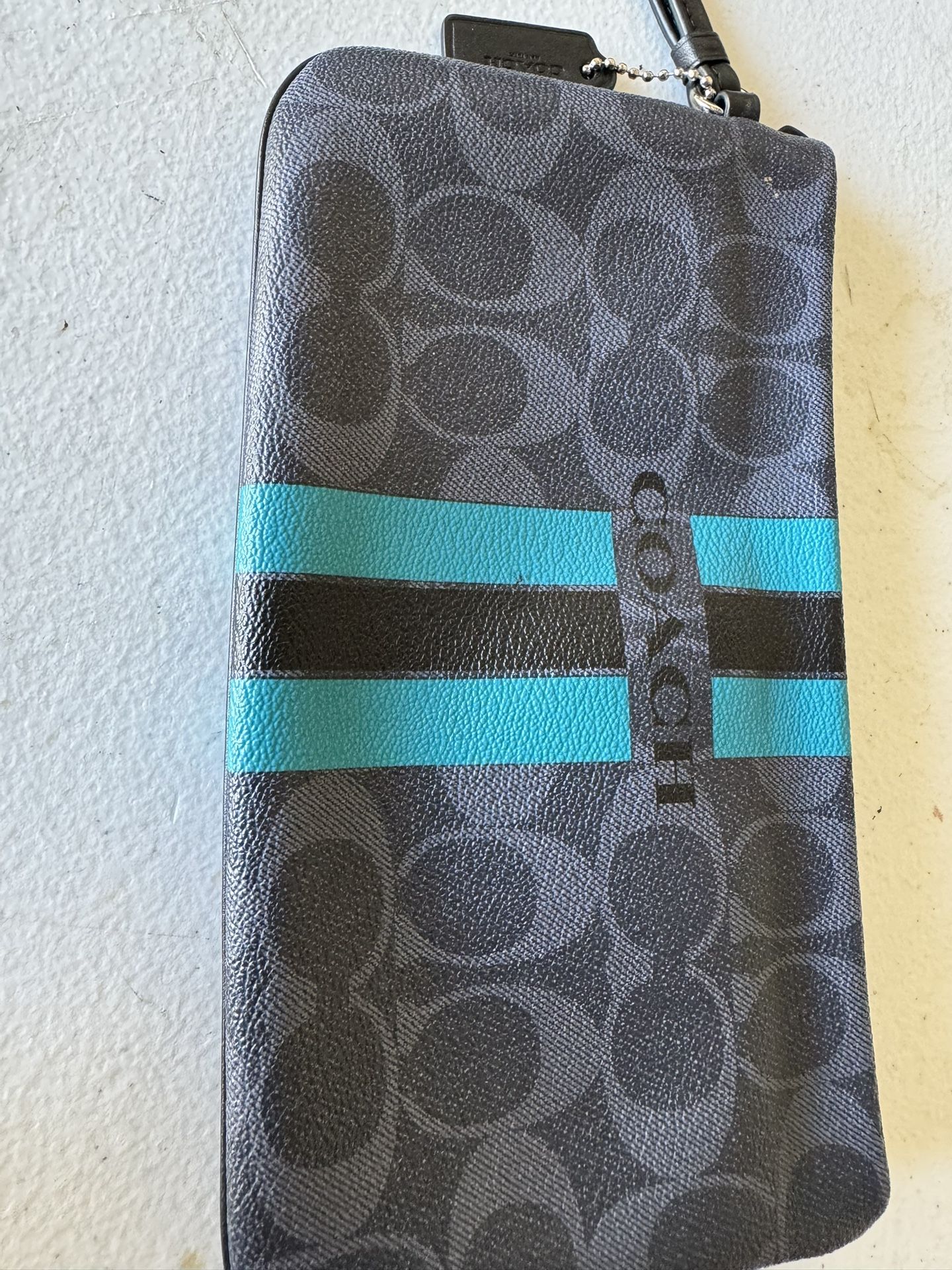 BrandNew Coach Wristlet