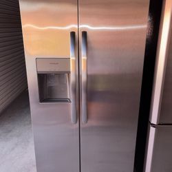 Frigidaire Stainless Steel Refrigerator And Freezer