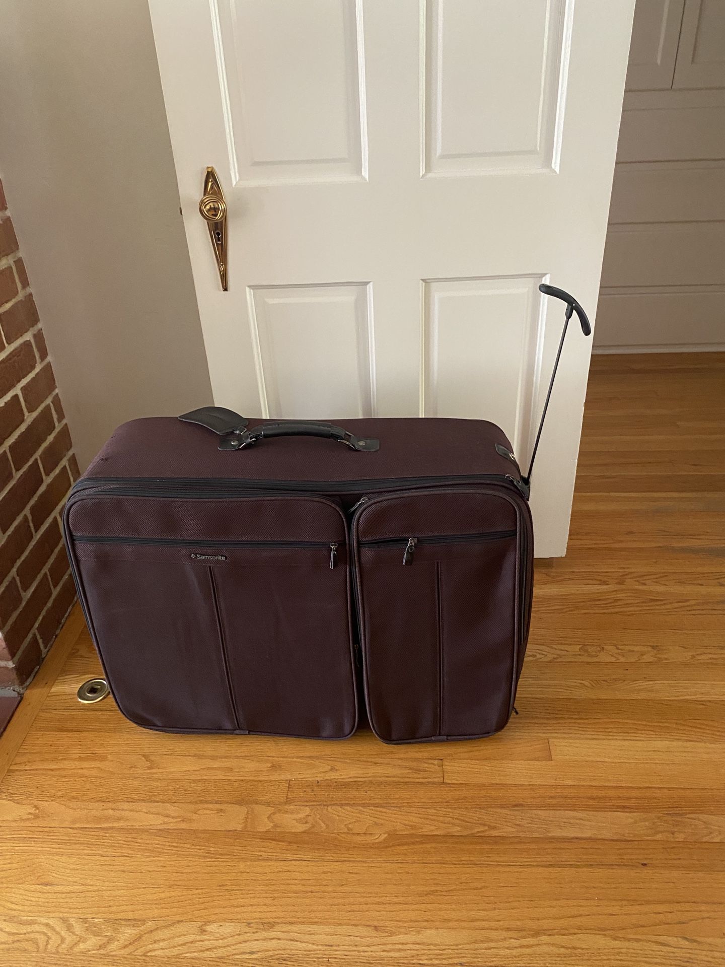 VINTAGE SAMSONITE LUGGAGE SUITCASE