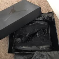 JORDAN RETRO 4 BLACK CAT SIZE 9 NEW ORIGINAL