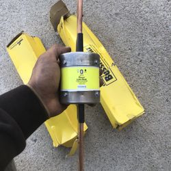 Bussmann (EATON) 600Amp Low Peak Time Delay Fuses (3)