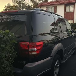 Toyota Sequioa 2002