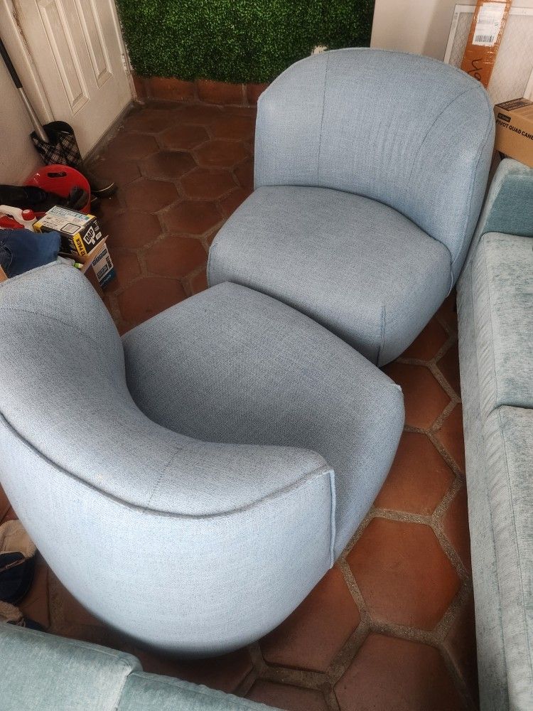 Lounge Single Sofas