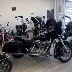 2006 HARLEY-DAVIDSON FLHXI STREET GLIDE 