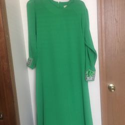 New long dress ( light green)
