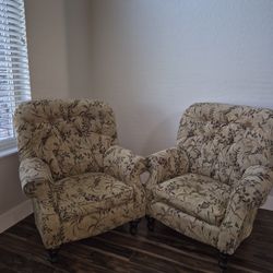 LA Z BOY BRAND CHAIRS