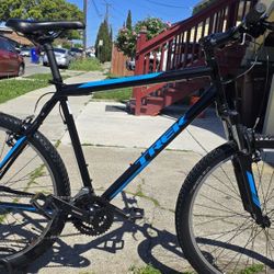 Trek Mountain Bike XL Size Frame 
Practically New Ready to Ride 