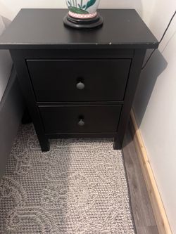 Hemnes 2 - drawer bedside table