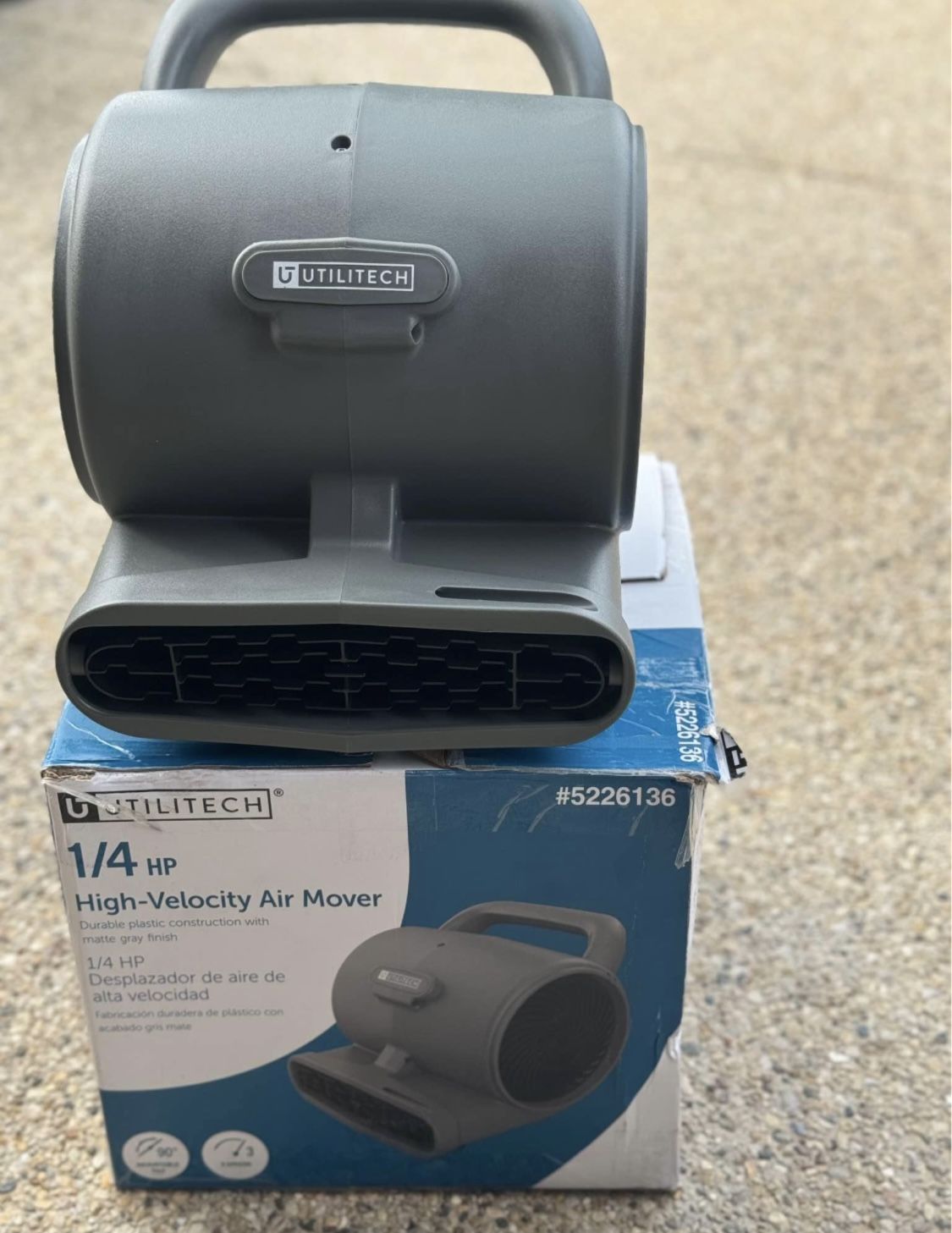 Utilitech Air Mover 1/4-HP 900-CFM Centrifugal Daisy Chain Compatible Indoor Blower Fan