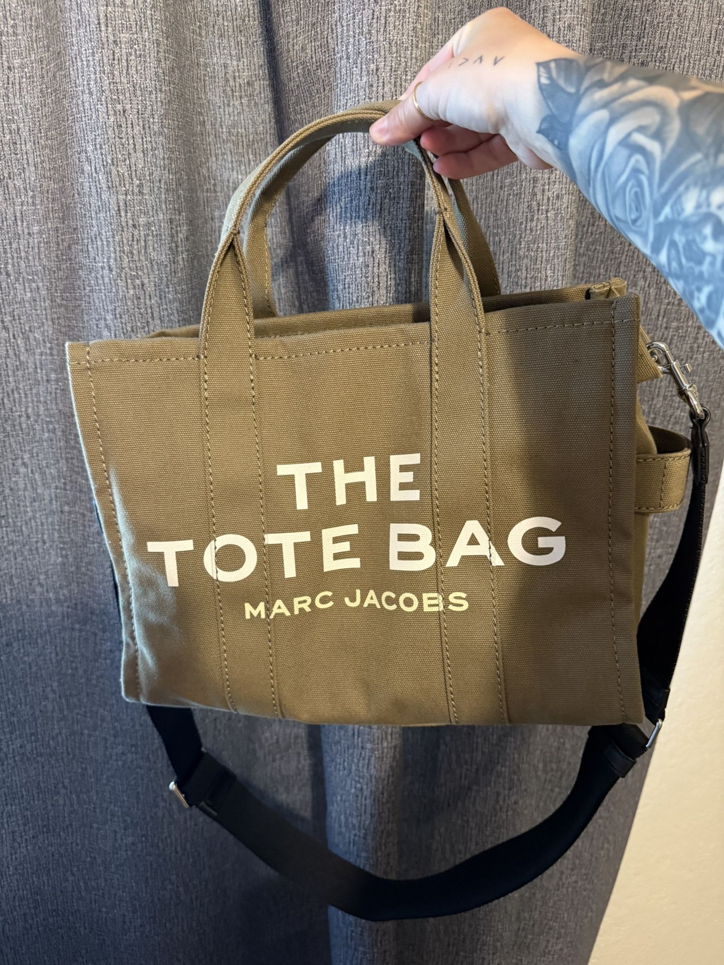 Marc Jacob The Tote Bag