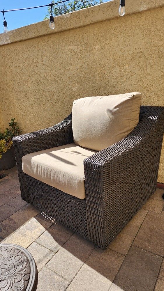 Grand Leisure, 2 Chair Set, Beige
