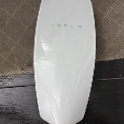 Tesla Wall Charger (Fast One)