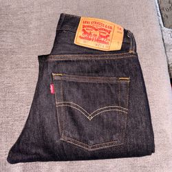 Levi 501 jeans