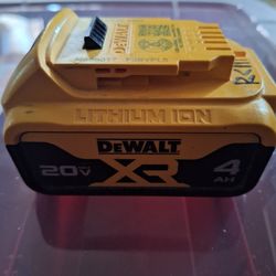 Dewalt Battery