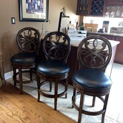 Front Gate Bar Stools Black Leather