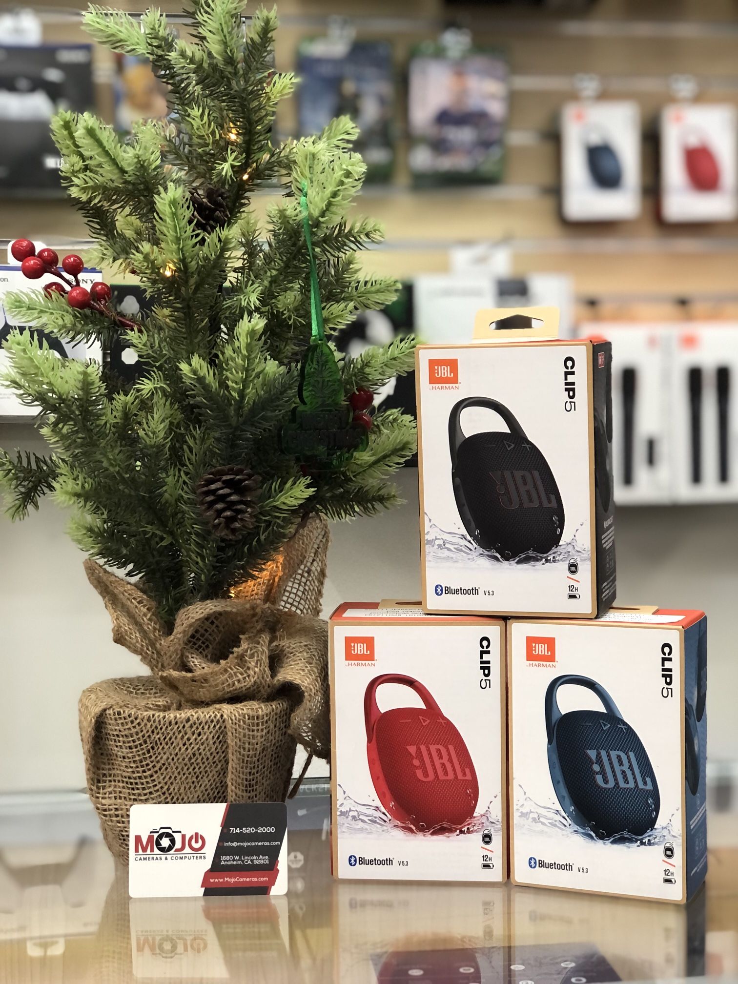 Jbl Clip 5 Portable Bluetooth Speaker