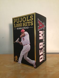 Pujols 3,000 Hits BobbleHead