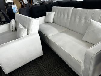 White Color 2 Pcs Sofa And Loveseat That Folds In To A Bed 