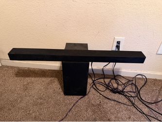 Sound bar and speaker