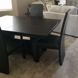 Kitchen table /Dining set (W/ Leaf ) 4 Chairs 
